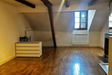 Studio meublé