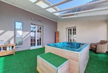 7 Rooms House