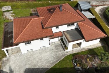 9 Rooms House