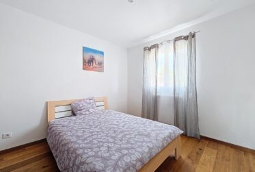 6 Rooms House, Terraced house