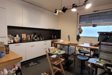 Carouge Très bel appartement d 5,5 pièces en duplex avec jardin - disponibilité 01. 08.2025