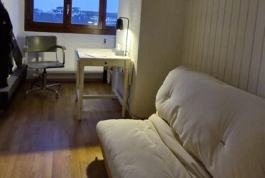 4 Rooms Appartement, Attique