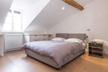 Tres bel appartement de 4 pièces meublé (haut de gamme)