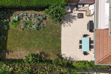 6 Rooms House, Terraced house