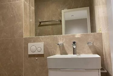 Appartement 2 pièces rénové avec finitions haut de gamme à louer à Sauverny, Versoix