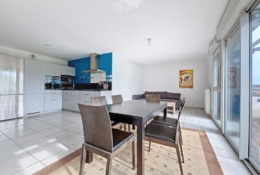 4 Rooms Flat
