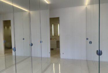 5 Rooms Flat, Furnished flat