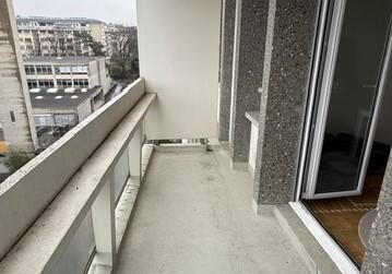 apartement de 4 pièces au 5ème étage