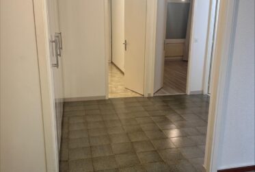 Through apartment
