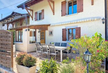 7 Rooms House