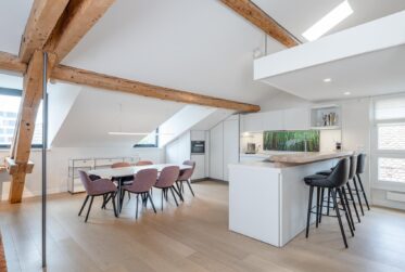 Tres bel appartement de 4 pièces meublé (haut de gamme)