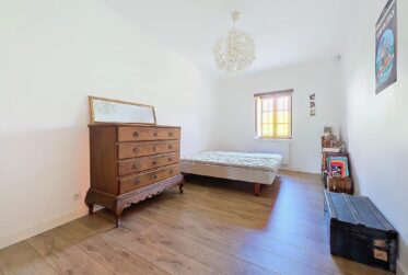 7 Rooms House