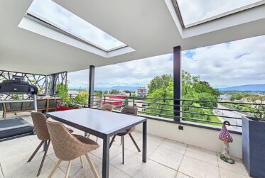 6 Rooms Flat, Penthouse