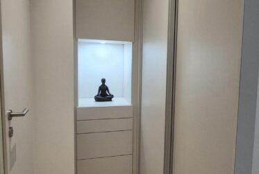 Furnished 3-bedroom apartment with balcony for rent in Plan-les-Ouates, Geneva