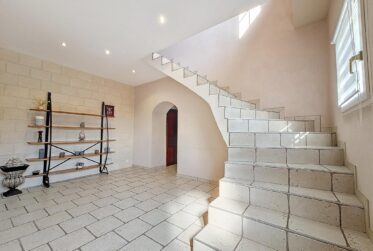 7 Rooms House