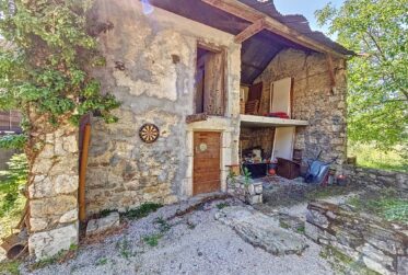 7 Rooms House