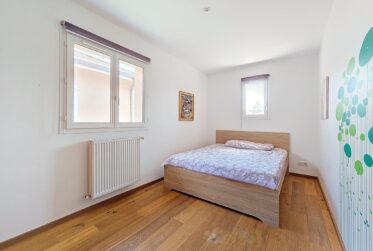 6 Rooms House, Terraced house