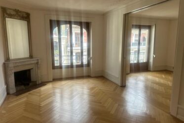 Rue des Eaux Vives 3