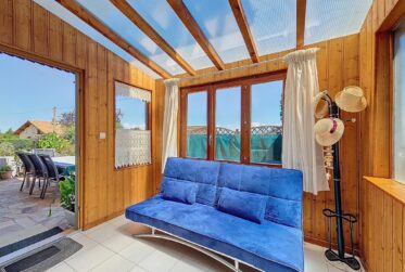 7 Rooms House