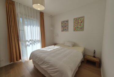 Furnished 3-bedroom apartment with balcony for rent in Plan-les-Ouates, Geneva