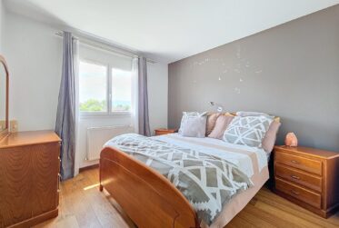 6 Rooms House, Terraced house