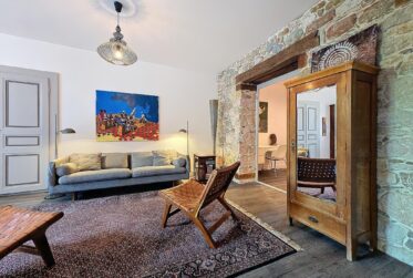 7 Rooms House